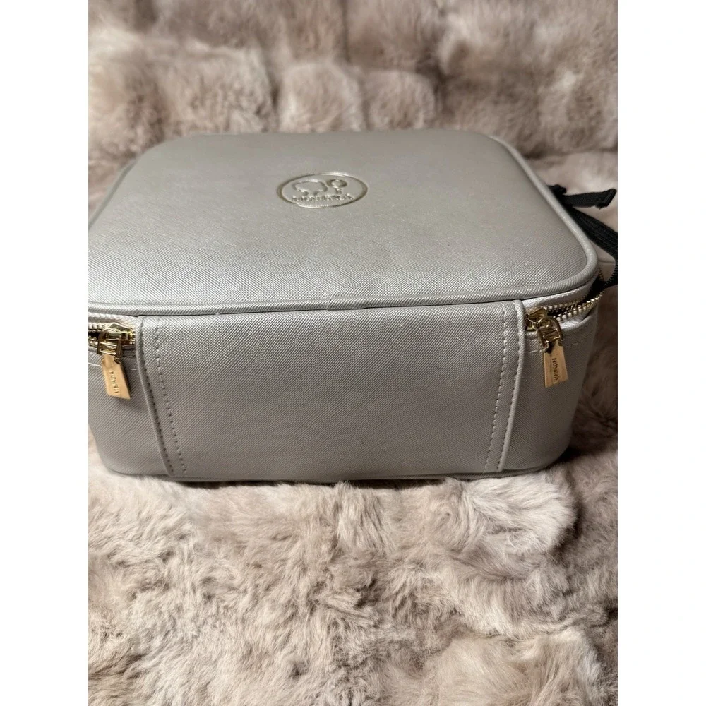MOMIRA Large Cosmetic Train Case with Mult Setting Light Mirror Organizer